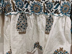 Boho Print Ruffle Top(Amazon)