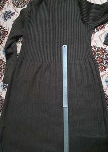 Brown 🤎 Woolen Dress ,86 Cm Long