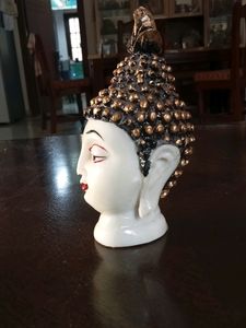 Beautiful Budha Idol