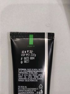 Sunscreen and Facewash Bundle