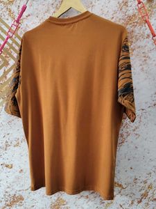 Lion Graphic Print Tee