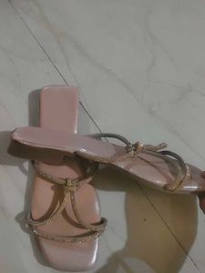 Light Pink Colour Fancy Party Wear Chappal