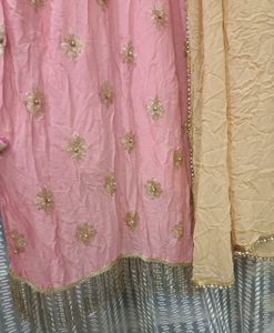 Kurti N Plazo suit