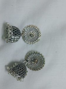 Silver Jhumka Earring Set