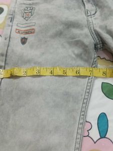 Light Wash Jeans