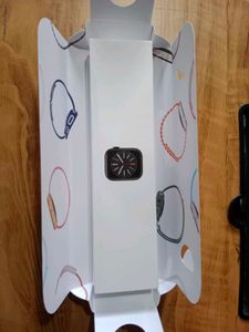 Apple silver alluminium series 9 Watch