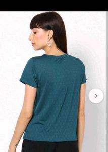Schiffli Tee