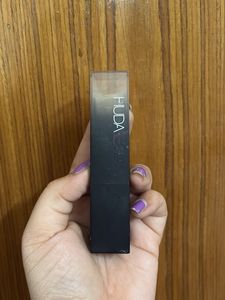 Huda Beauty Foundation