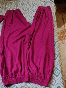 Very Pretty Kurti Set