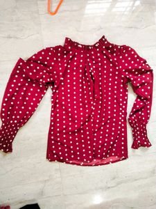 Full sleeve Red Top