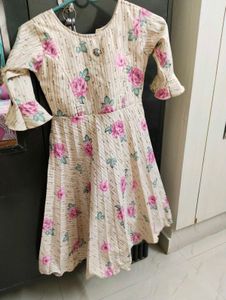 Girls Dress With Rose Flower Designs