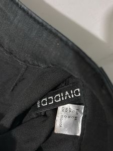 H&amp;M LOW  FLARED JEANS
