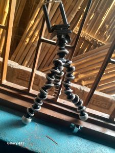 GORILLA POD