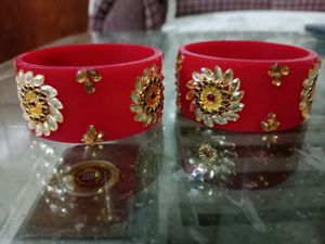 Kundan Bangles