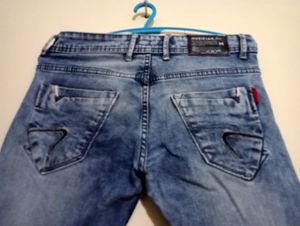 Men&#39;s Blue Jeans