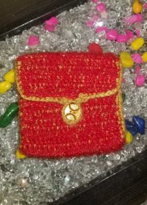 Small Crochet Clutch