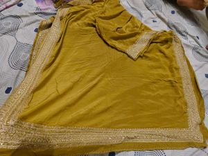 Italian Fabric With Blouse Saree Beautiful Border