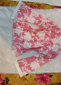 lace detailing short kurti