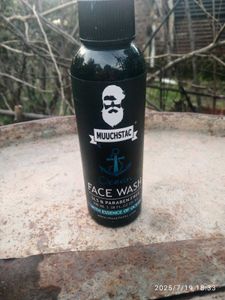 MUUCHSTAC Ocean Face Wash