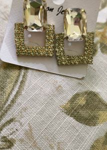 Earring