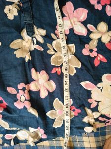 Floral Print Top Size 46 XXL/  XXXL