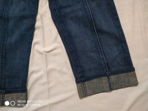 Brand New 3/4th Jeans 28 Waist