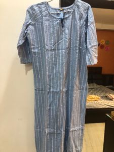 Straight Kurta With Beads Highlighted