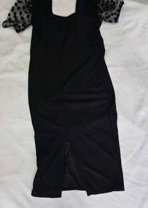 Chic Black Midi Dress