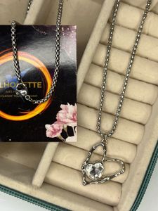 anti-tarnished heart necklace