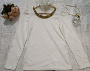 White Causal Top