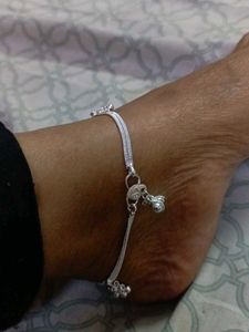 Anklet