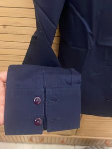 Van Heusen Navy Blue shirt, Small , good as Ne