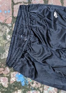 Nike Air Men&#39;s Jogger Track Pant