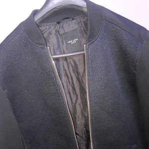 New Look Black Zip-Up Jacket