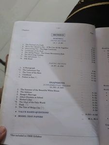 GOLDEN ENGLISH GUIDE CLASS 11TH CBSE