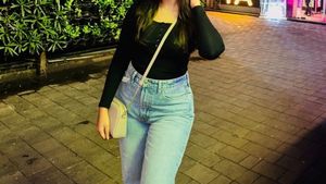 H&amp;M Ribbed Henley Top