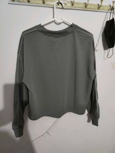 JDY Crop Top - Stylish and Trendy