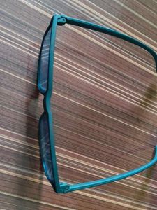 Blue Mirrored Sunglasses