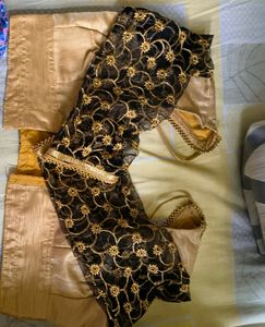 Blank Nd Golden Blouse. 34 Size.