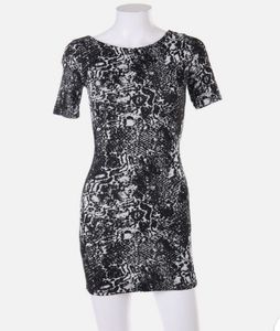 Chic Print Bodycon Dress (mini snake prin