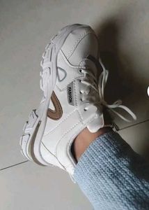 Sneakers For Girls