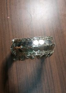 Silver Bangle/bracelet