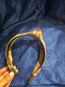Aesthetic Hair Band With Size Note