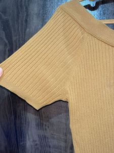 Mustard V-Neck Ribbed Top
