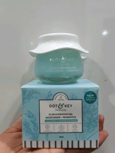 Dot &amp; Key 72 HR Hydrating Gel
