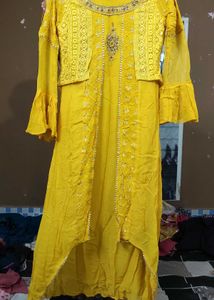 Elegant Yellow Kurta Set