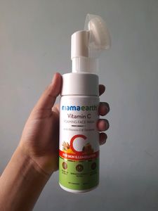 Mamaearth Vit-C Foaming Facewash