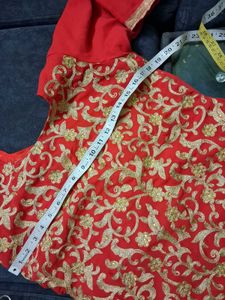 Red Embroidered Kurta Set 36 size
