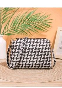 New Sling Black And White Color Bag For Daily