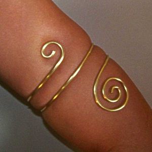 Gold Upper Arm Cuff Bracelet ✨ Asthetic